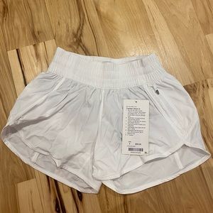 Lululemon Tracker Short V